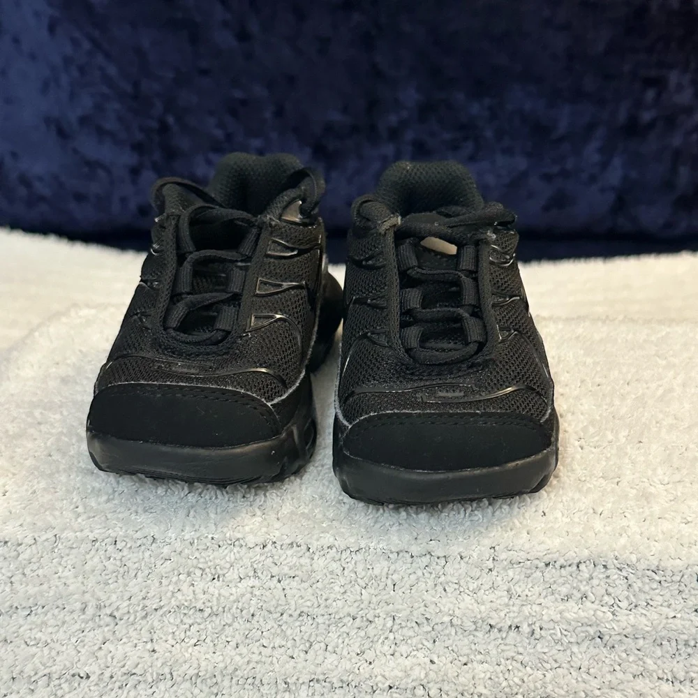 Nike Air Max Plus Td Triple Black Colorway Toddlers